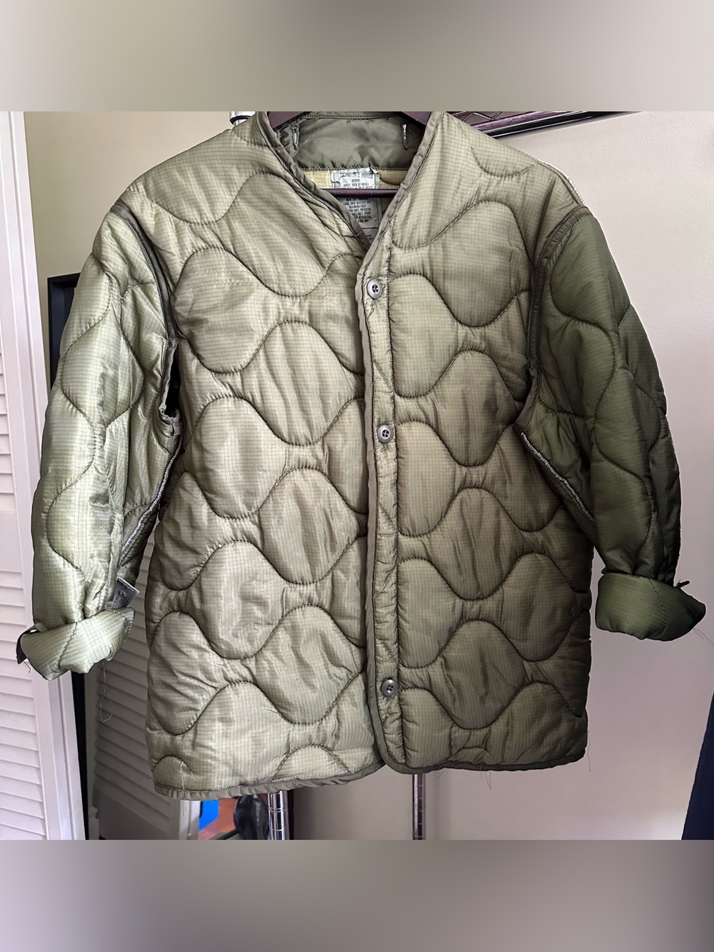 Vintage Olive Green Quilted Military Liner Jacket - Picture 2 of 8
